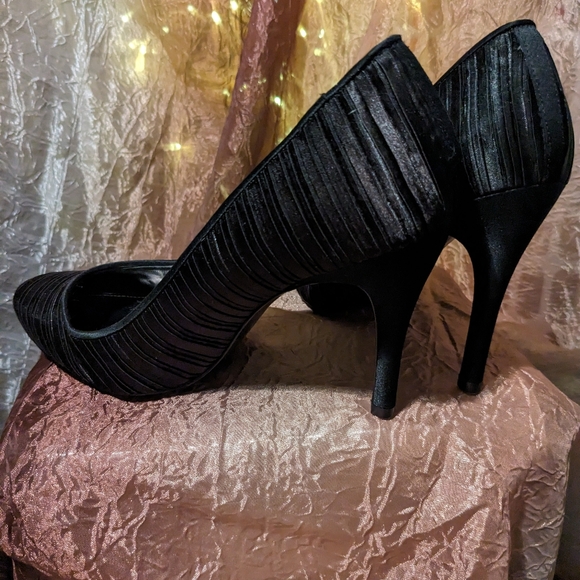 The touch of Nina heels - Picture 3 of 4